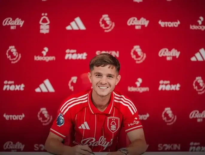 天博体育深度聚焦：麦卡蒂转会风云｜斯特拉斯堡抛出橄榄枝，热门中场何去何从